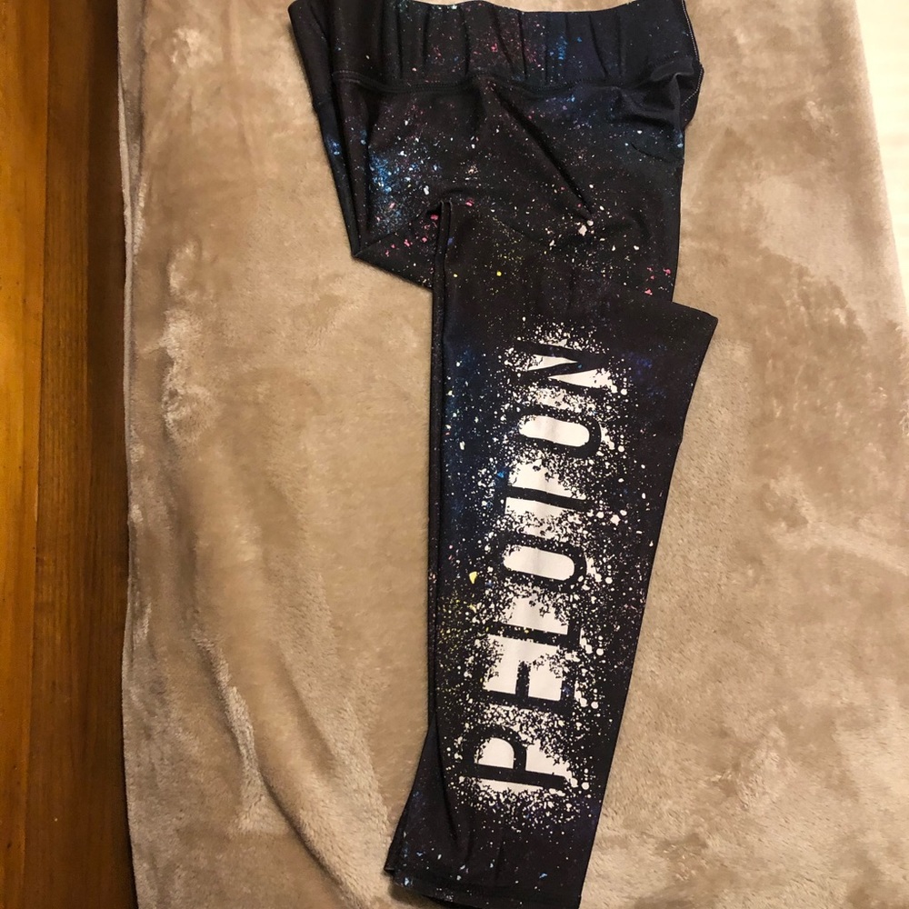 Peloton Capris Large